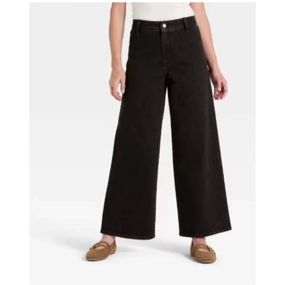 Universal Thread Women's High-Rise Sailor Wide Leg Ankle Jeans in Black Denim 14